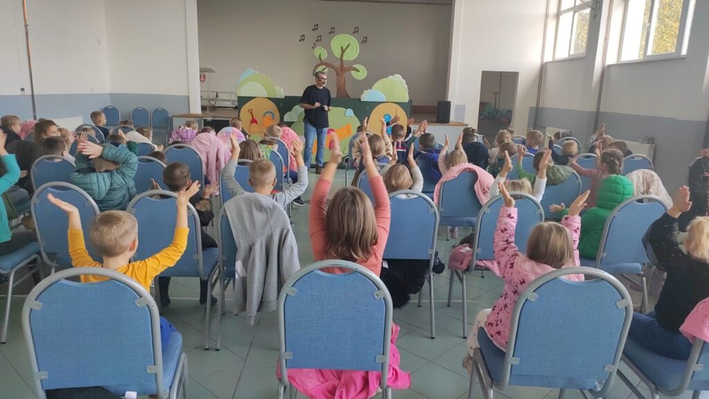 WhatsApp Image 2025-10-14 at 12.52.41 (1)