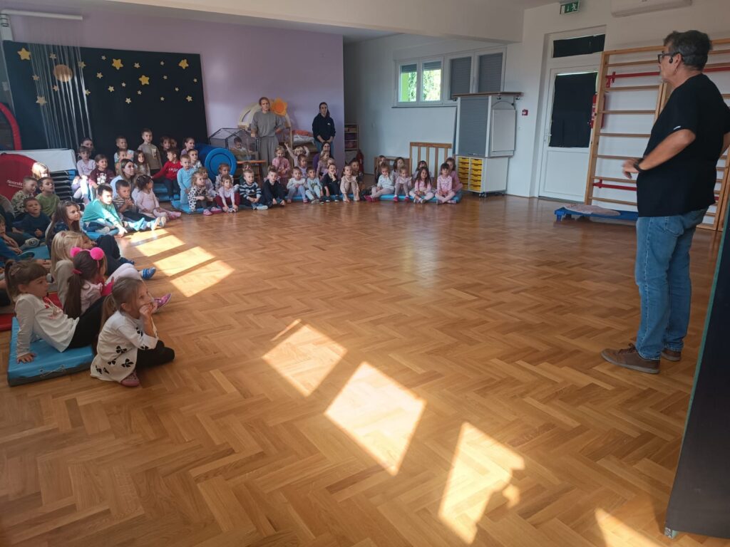 WhatsApp Image 2025-10-14 at 13.12.39