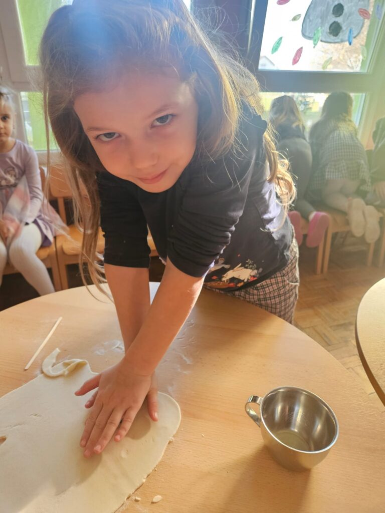 WhatsApp Image 2025-12-17 at 12.50.00 (1)