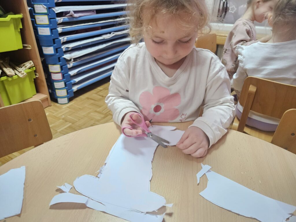 WhatsApp Image 2025-12-17 at 12.50.01 (7)